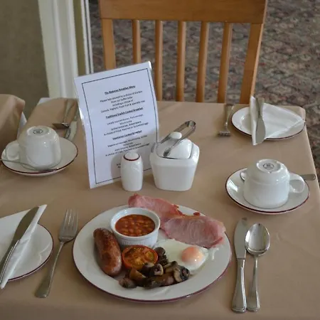 Blakeney House 4* York