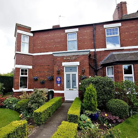 Blakeney House 4*