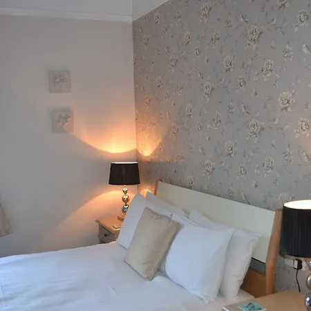 Bed & Breakfast Blakeney House